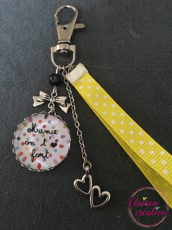 Porte Clé Mamie On t'aime fort