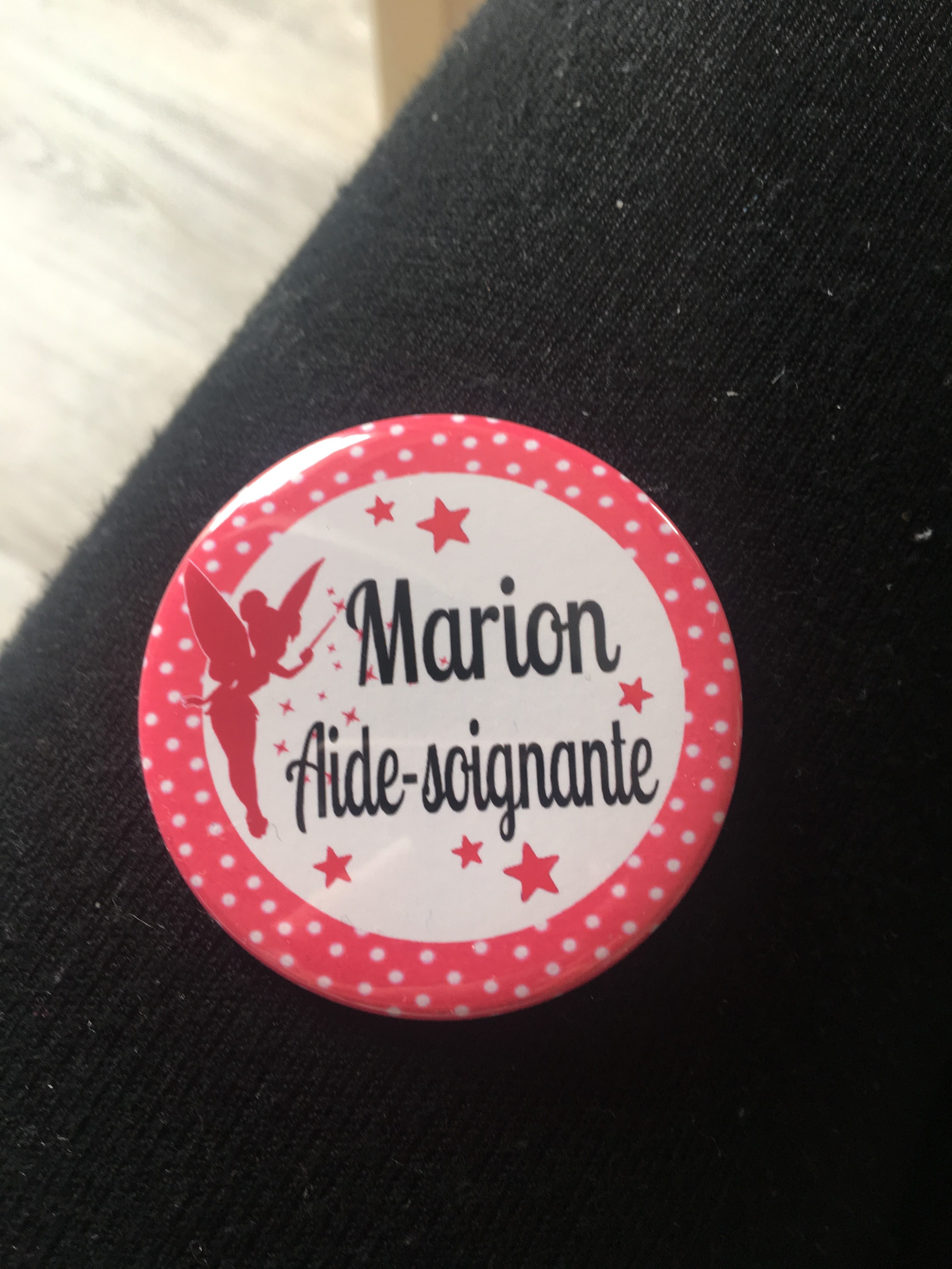 Badge prénom Aide Soignante - Clairon Création