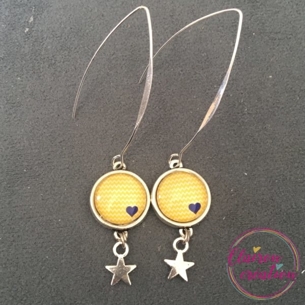 Boucles hameçon jaune et petit coeur marine