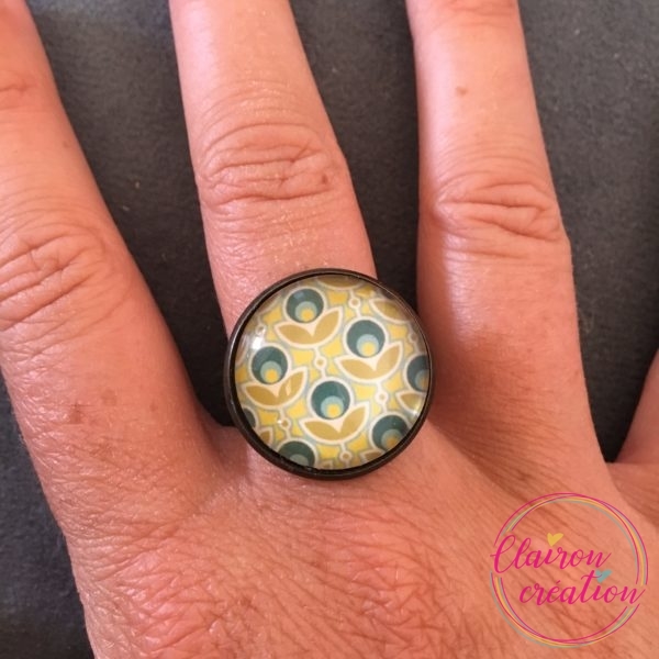Bague Rétro fleurs vertes