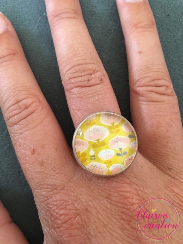 Bague Toujours et encore avec des fleurs