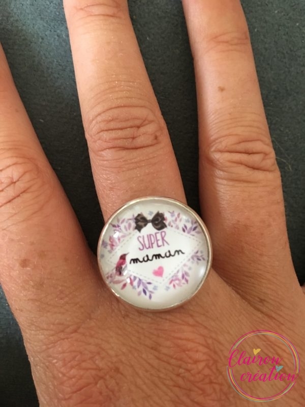 Bague violette Super Maman