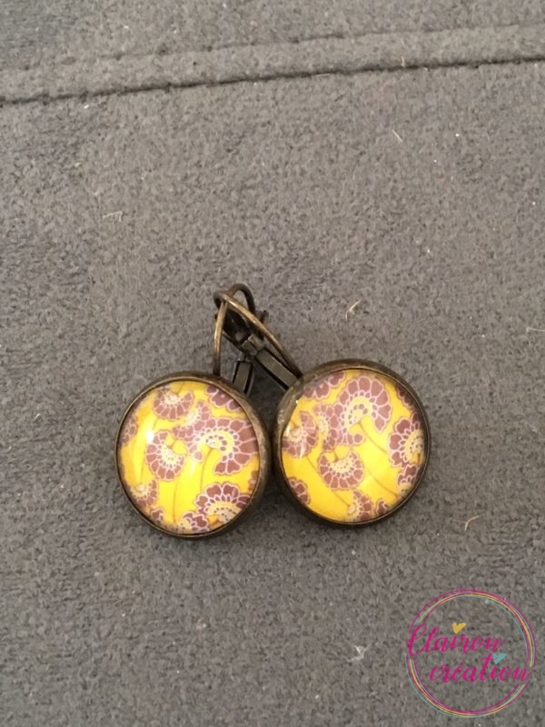 Boucles Dormeuses motif floral jaune