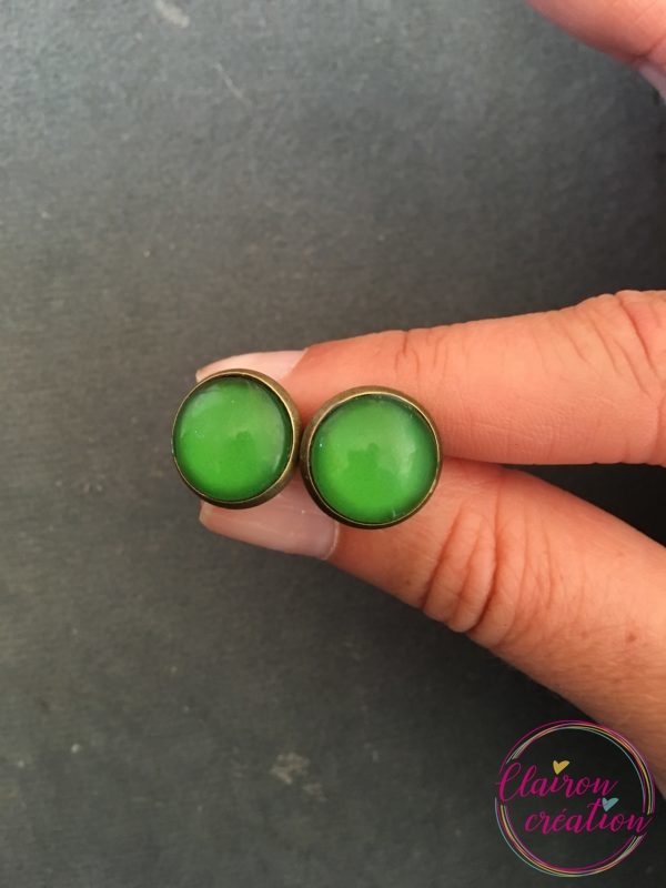 Puces d'oreilles Vert Uni