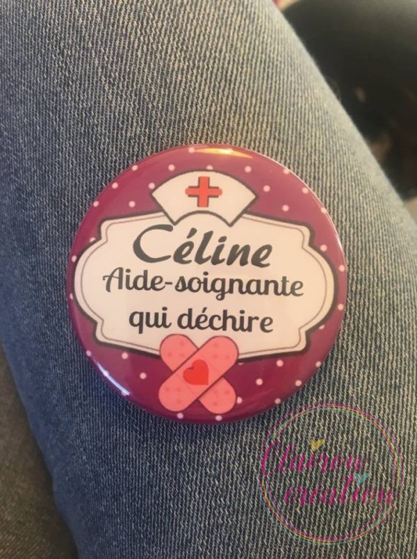 Badge Prénom aide soignante qui déchire