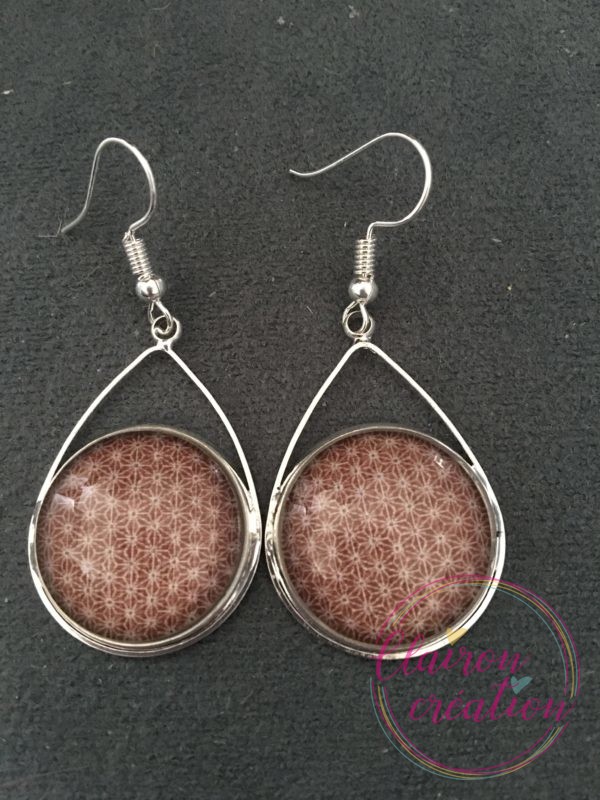 Boucles triangle étoilé marron