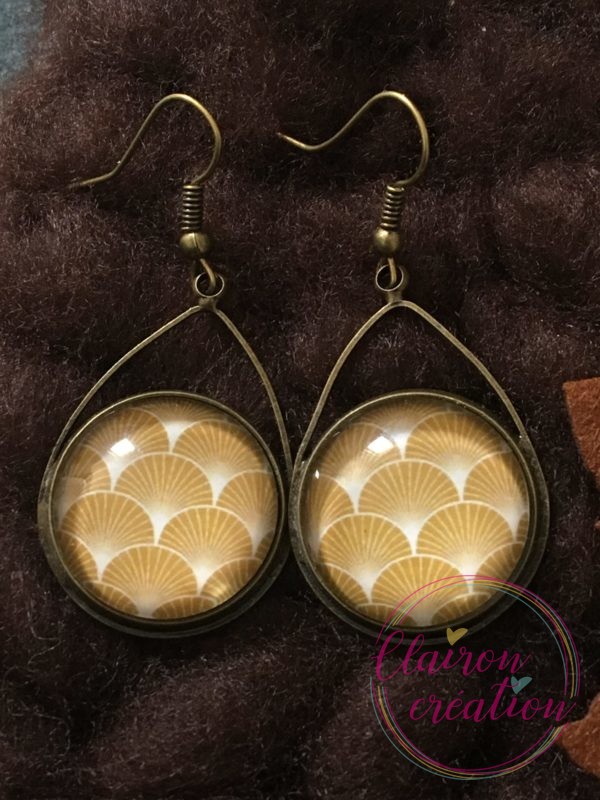Boucles triangle éventail orange