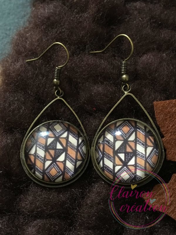 Boucles triangle géométrique marron beige