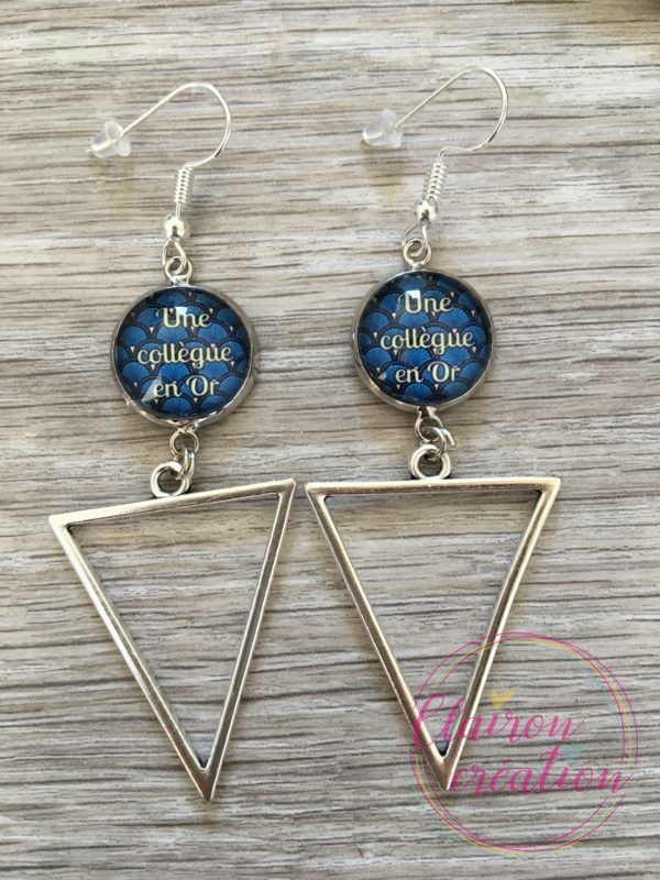Boucles pendantes Une Collègue en or