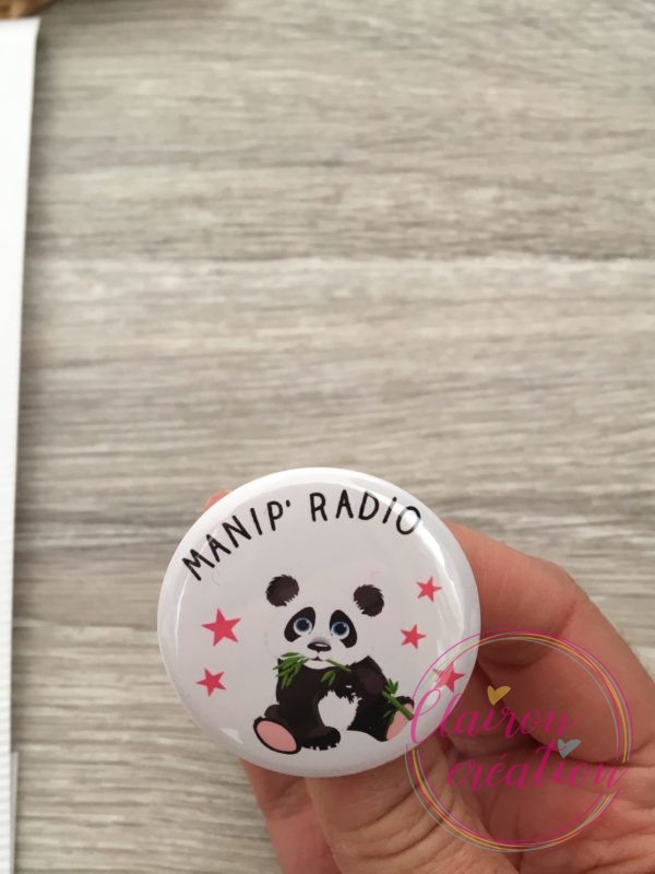 Badge Manip Radio