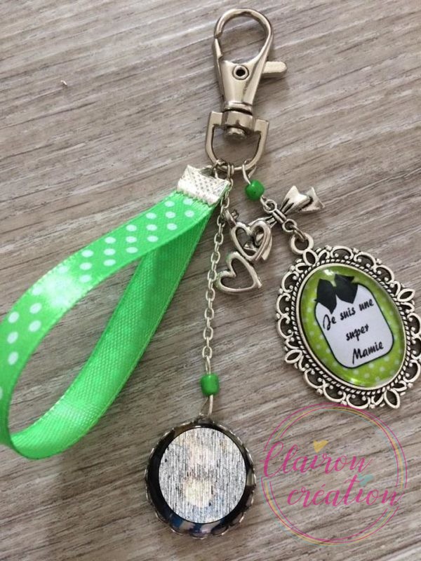 Porte Clé Super Mamie thème vert avec photo au choix