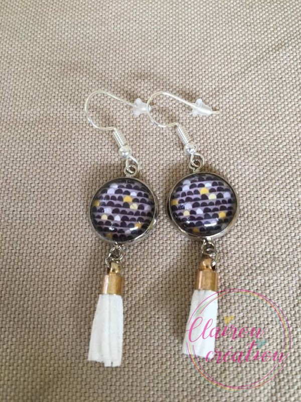 Boucles pompon motif pois noir blanc jaune