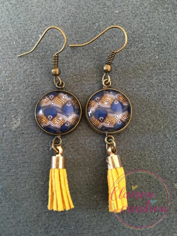 Boucles pompon plumes de paon