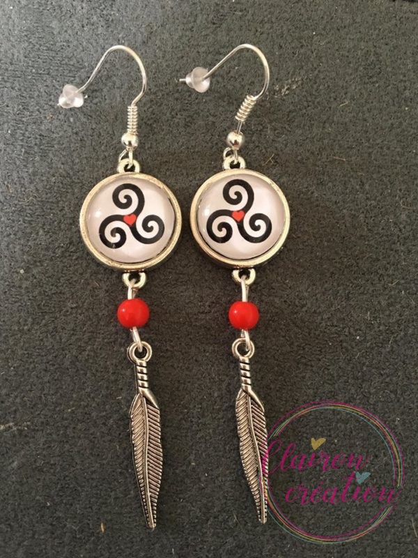 Boucles pendantes Triskel Breton noir et blanc