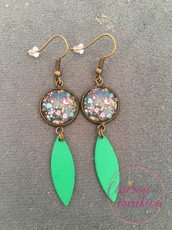 Boucles pendantes feuillage en fleurs