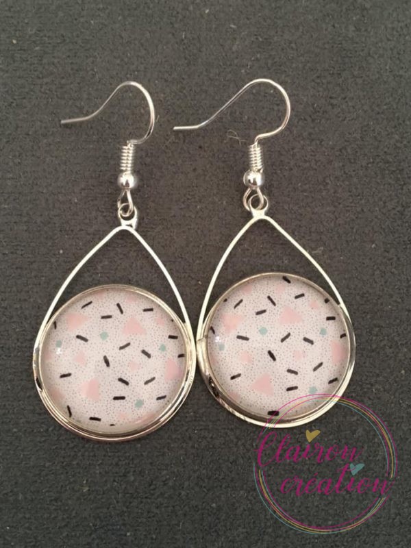 Boucles triangle cotillons fête