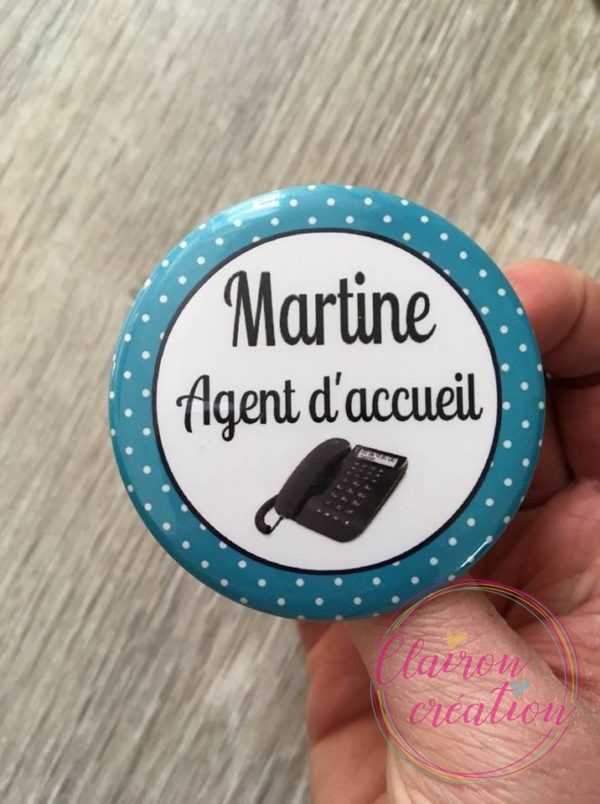 Badge prénom agent d'accueil