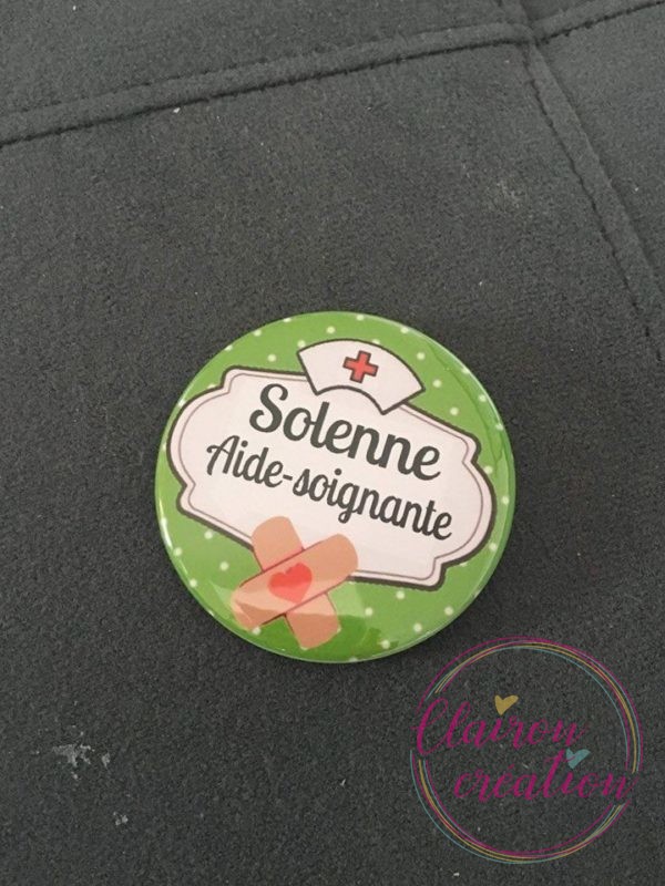 Badge prénom aide soignante vert
