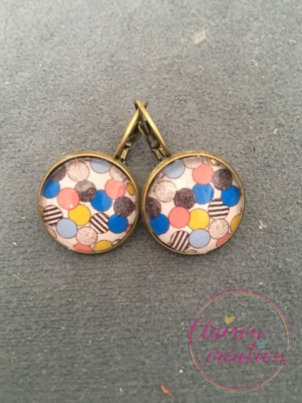Boucles dormeuses motif "Haut en couleurs"