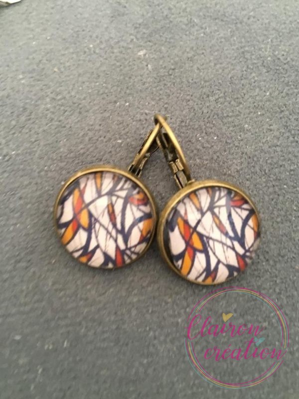 Boucles dormeuses feuillage méli-mélo marron / moutarde