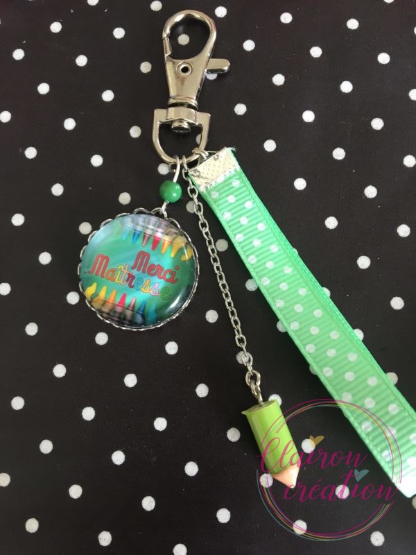 Porte Clé Merci Maîtresse ton vert