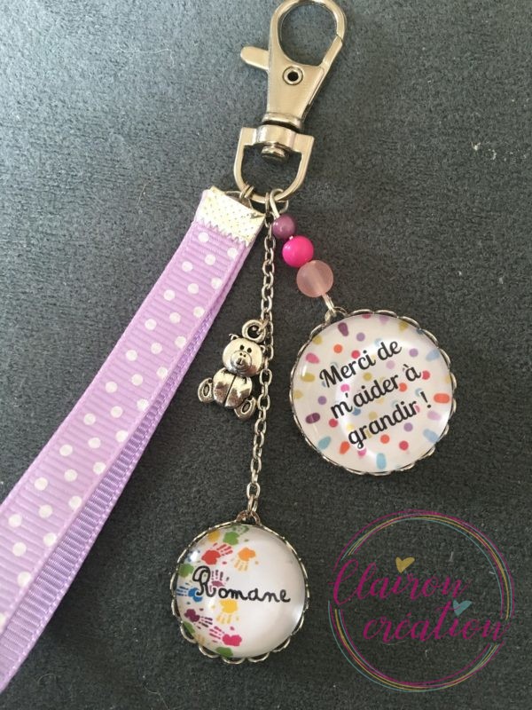 Porte Clé Merci de m'aider à grandir Maîtresse