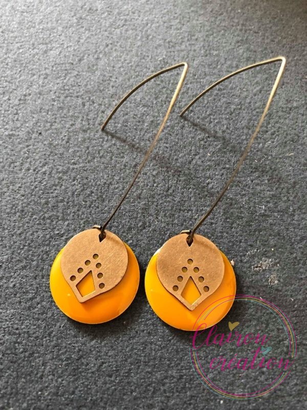 Boucles "Hameçon" sequin Moutarde émaillé (87)