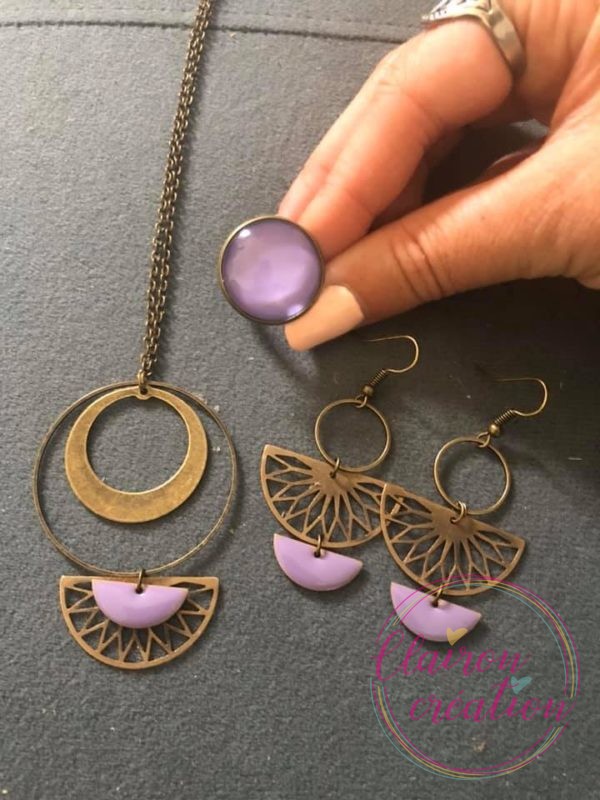 Parure avec cercles et rond couleur violet