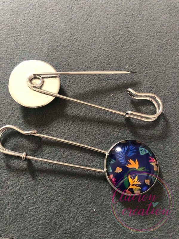 Broche nature et fleurs