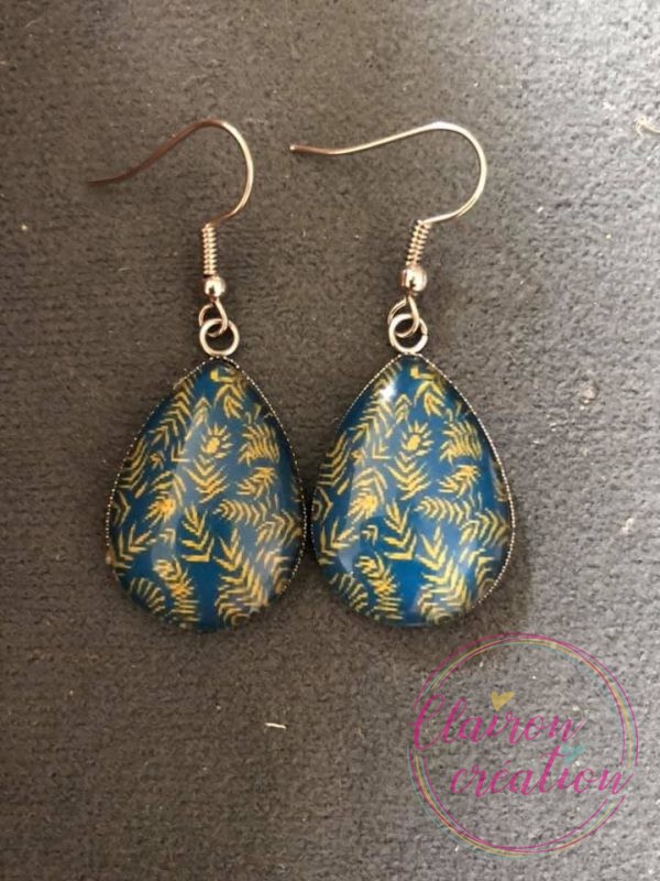 Boucles goutte feuilles dorées