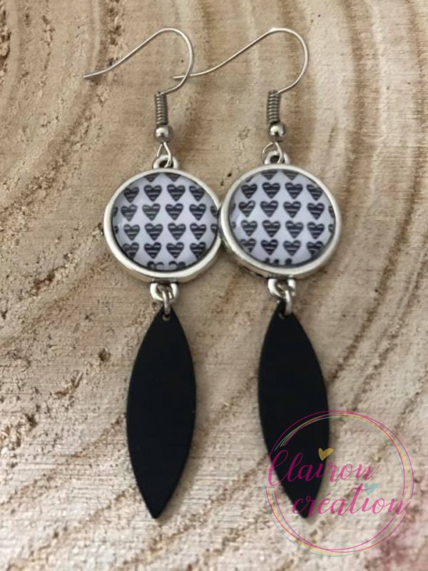 Boucles pendantes Cœurs Noir et Blanc