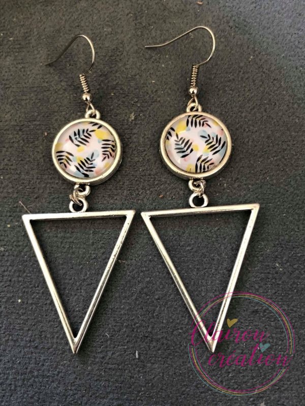 Boucles pendantes feuilles noirs