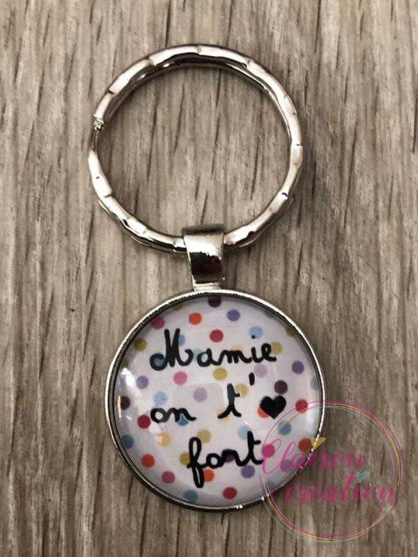 Porte Clé Mamie on t'aime fort