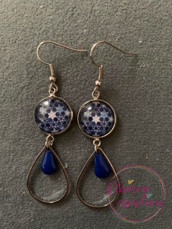 Boucles pendantes Etoiles Bleues