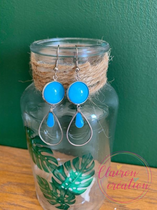 Boucles pendantes Bleu Ciel