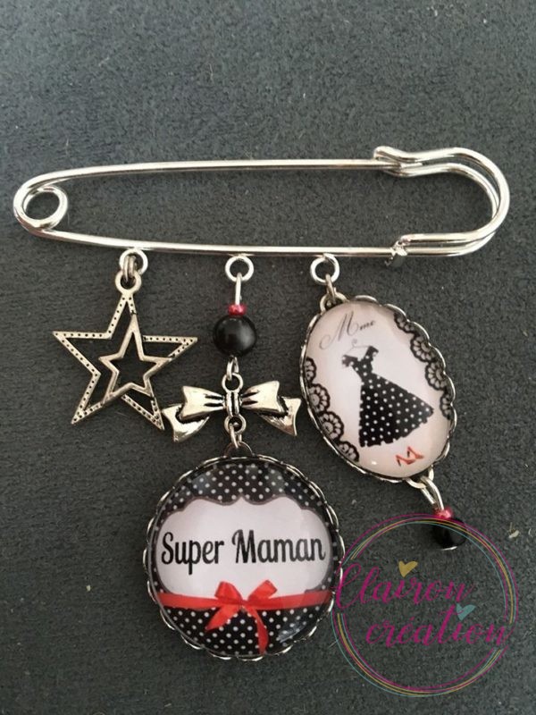 Broche Super Maman