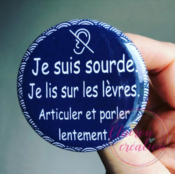 Je suis sourde, je lis sur les lèvres