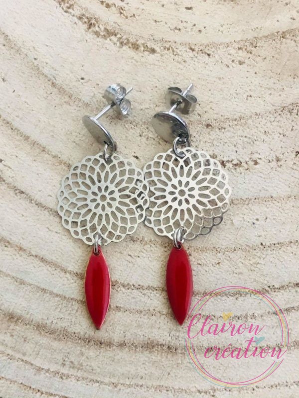 La paire de Boucles ROSACES argentées (18) Rouge