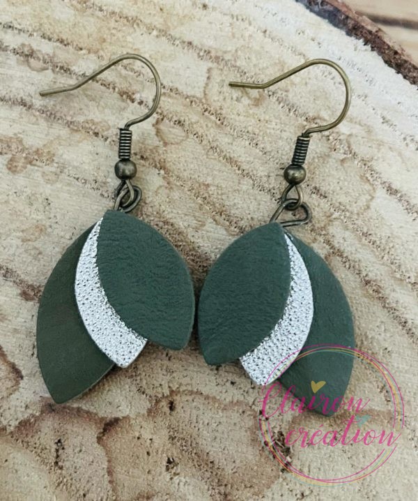 Boucles en pétales de CUIR (6)