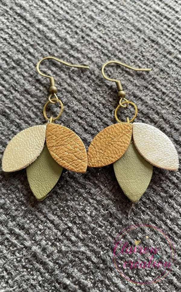 Boucles en pétales de CUIR (21)