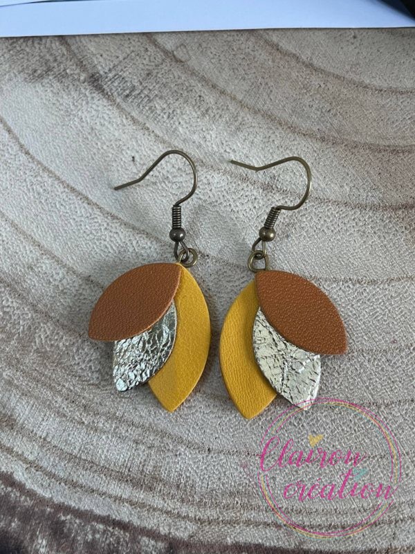 Boucles en pétales de CUIR (41)