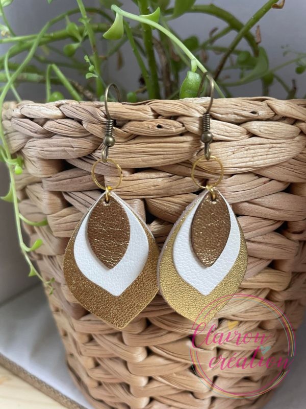 Boucles en feuilles de CUIR (53)