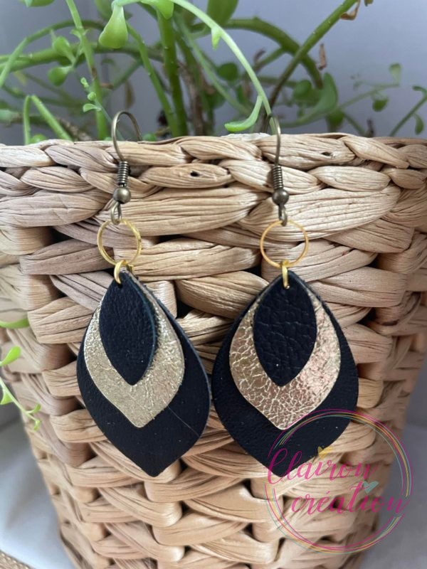 Boucles en feuilles de CUIR (64)