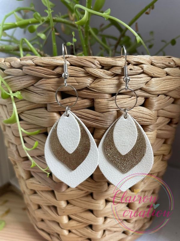 Boucles en feuilles de CUIR (67)