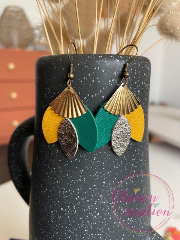 boucles en CUIR Dorées (102)