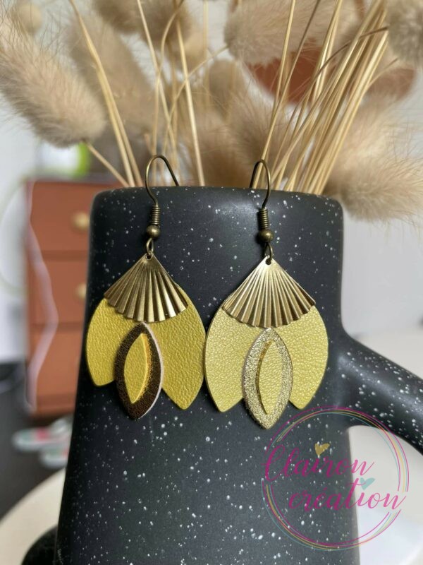 boucles en CUIR Dorées (117)