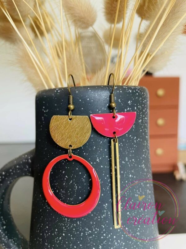 Boucles Asymétriques Framboise (70)