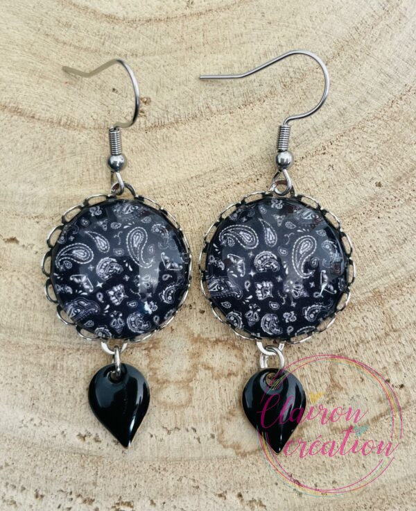 Boucles pendantes Gouttes (136)