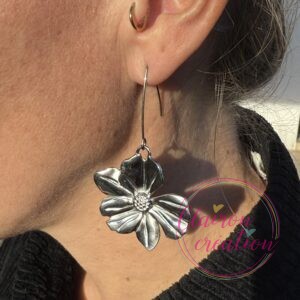 Boucles Argentées Fleurs